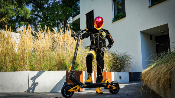 Rezension: Ist Vsett 10+ ein Scooter für Jedermann?